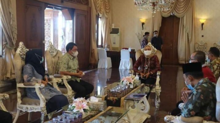 Jelang pelaksanaan Musabaqoh Tilawatil Quran atau MTQ tingkat Provinsi Jambi ke 50 Tahun 2021, Wabup Tanjabbar Hairan lakukan koordinasi dengan Pj Gubernur Jambi, Sabtu (03/07/2021). 