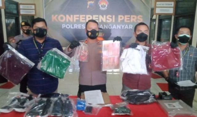 Bermula dari perkenalan di sebuah aplikasi media sosial atau Medsos , pada 5 Juni 2021 seorang wanita jadi korban dan ditipu dokter gadungan hingga puluhan juta.