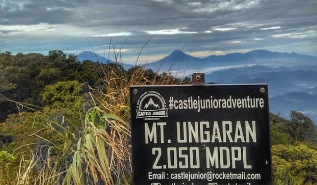 Tiga warga Kota Salatiga di kabarkan hilang saat mendaki Gunung Ungaran, Kabupaten Semarang, pada Rabu (4/8/2021). Mereka di duga akan menjalani ritual, di gunung Ungaran tersebut.