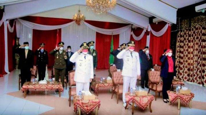 Bupati Batanghari Muhammad Fadhil Arief, kembali Ingatkan kepada sekolah di Batanghari, agar tidak melakukan kegiatan belajar tatap Muka. Bukan tanpa alasan, hal ini lantaran masih di terapkan PPKM Level 4.