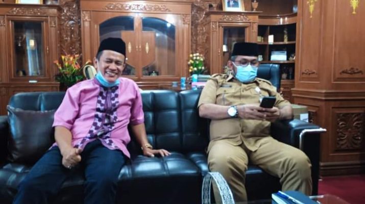Tanggapi Pengetatan PPKM Level 4 di Kota Jambi, Ketua Umum LPI Tipikor RI, Aidil Fitri minta Pemkot Jambi pikirkan nasib masyarakat kecil, Selasa (24/08/2021). 