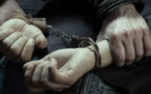 Seorang agen chip domino di tangkap polisi jajaran Polres Rokan Hilir (Rohil) di sebuah kedai kopi di Bagansiapiapi pada Jumat (29/10/2021).