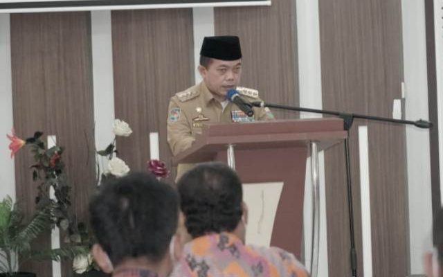 Gubernur Jambi Al Haris menegaskan, pentingnya peran Camat sebagai ujung tombak pelayanan, serta menjadi barometer kinerja penyelenggaraan pelayanan publik pada Pemerintah Kabupaten/Kota.