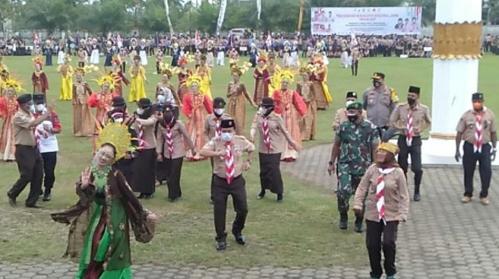 Gubernur Jambi, Al Haris, ucapkan terima kasih atas kesuksesan Jambi penyelenggaraan Perkemahan Wirakarya Nasional (PWN) tahun 2021, di Bumi Sepucuk Jambi Sembilan Lurah ini.