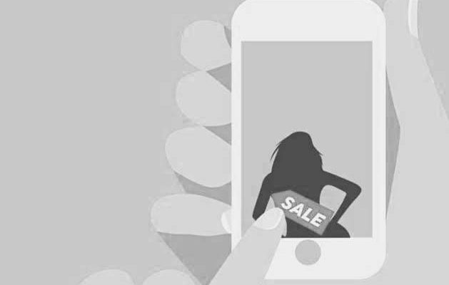 Baru-baru ini, praktik prostitusi online berkedok aplikasi Michat di Kota Jambi berhasil di ungkap. Tak tanggung-tanggung, dalam satu hari mampu layani 15 orang tamu. Alhasil, praktik prostitusi online tersebut di nilai bisnis menjanjikan.