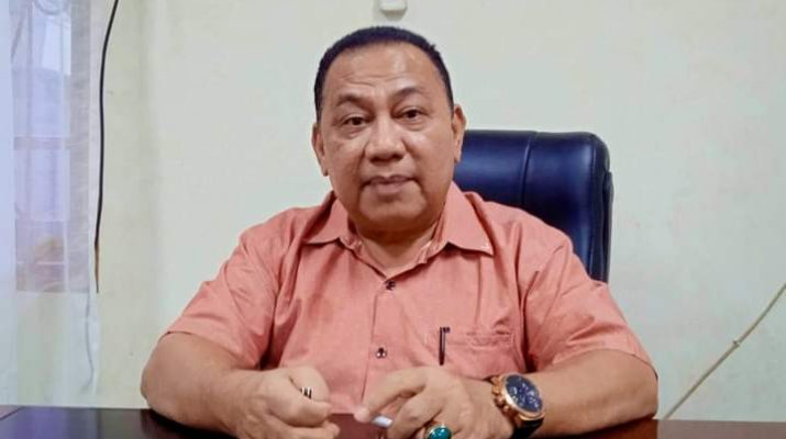 Sejak pembuatan tanggul milik salah satu perusahaan di Kabupaten Sarolangun 2 tahun lalu, kini hasil panen warga setempat ikut terdampak. Paling tidak ada 4 Desa di kecamatan Air Hitam terendam banjir, akibat bangunan tanggul perusahaan tersebut.