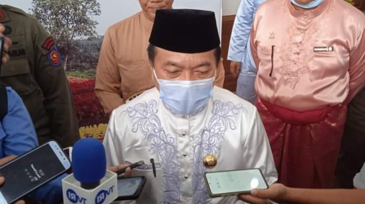 Gubernur Jambi Al Haris, mengaku bingung saat di singgung soal PT EBN selaku pengelola pasar Angso Duo Jambi, bahkan ia bertanya 'ada apa sebenarnya'?.