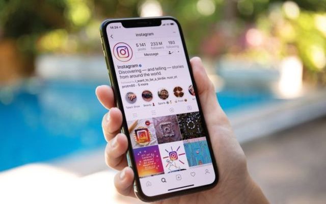 5 cara download story IG milik sendiri bisa dilakukan langsung melalui aplikasi Instagram, namun bagaimana jika ingin mendownload story IG