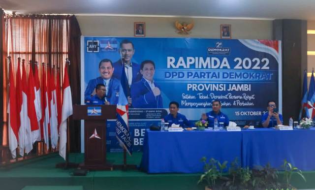 Tindaklanjuti Rapimnas, DPD Partai Demokrat Jambi gelar Rapat Pimpinan Daerah (Rapimda), Sabtu (15/10/2022). DPC Demokrat Merangin, hadiri Rapimda Partai Demokrat Jambi.
