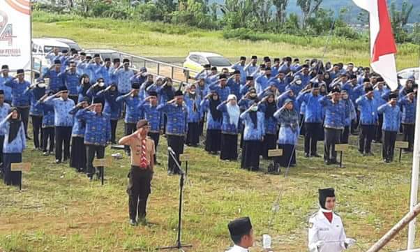 Pemkab Kerinci melaksanakan upacara peringatan hari Sumpah Pemuda ke 94 di halaman Kantor Bupati Kerinci Bukit Tengah, pada Jumat (28/10/2022).