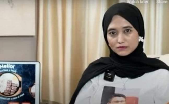 Seorang wanita bernama Syarifah Imansahab mendadak jadi sorotan publik, lantaran aksinya menerobos ruang sidang untuk mendekati terdakwa Ferdy Sambo di Pengadilan Negeri Jakarta Selatan. Bahkan ia mengaku ingin jadi istri Ferdy Sambo. 