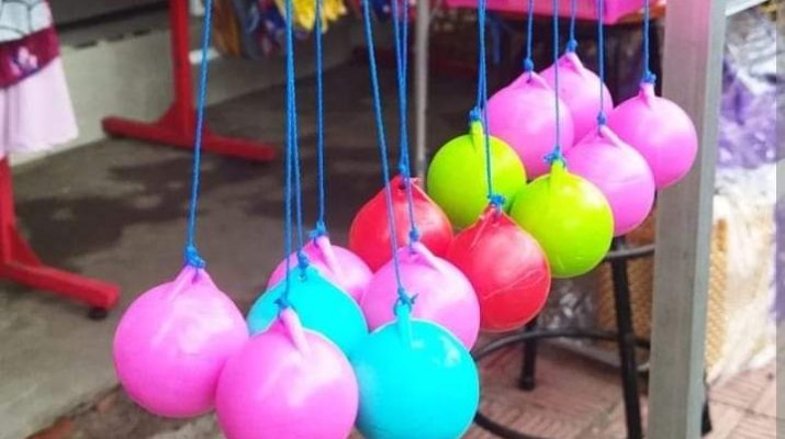 Permainan lato-latok ini heboh di media sosial, baik Instagram, Facebook, Tiktok dan lainnya. Demam lato-ato ini sudah mulai menjelajah di seluruh daerah di Indonesia, termasuk di Jambi.