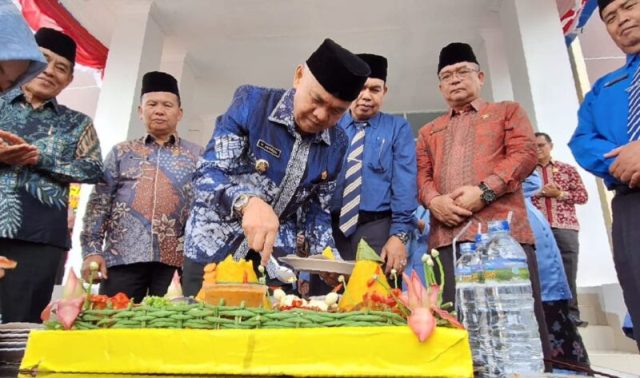 Kinerja Perumda Air Minum Tirta Sakti Kerinci menunjukkan perkembangan yang positif. Pada tahun 2022 Perumda Tirta Sakti kontribusi PAD sebesar Rp 300 juta.