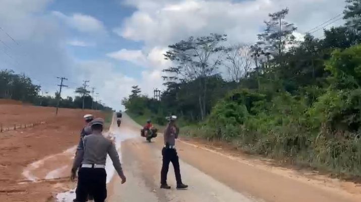 Pembukaan lahan di Desa Langling, di Jalan Lintas Sumatera dekat Taman Batu, menimbulkan kerugian. Pengembang tak melapor ke desa, Kades Langling kecewa.