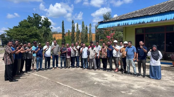 PKS Pinang Tinggi di kecamatan Sungai Bahar, Kabupaten Muarojambi yang sempat vakum operasional karena perbaikan kini mulai lagi beroperasi