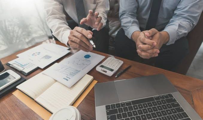 Bayangkan dapat izin perkebunan sawit hampir 8.000 hektar, tapi yang digarap disebut sanggup hanya 2.200 hektar. PT CBM malah kurangi luas lahan, karena kemampuan. 