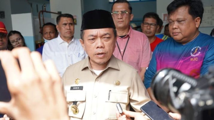 Gubernur Jambi, Al Haris minta polisi tindaklanjuti dugaan kepala desa bermain PETI. Gubernur minta usut dugaan Kades Sekancing terlibat PETI.