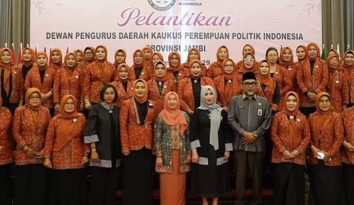 Sekda Provinsi Jambi, Dr. H. Sudirman menghadiri sekaligus memberikan sambutan acara Pelantikan KPPI Provinsi Jambi Periode 2024–2029