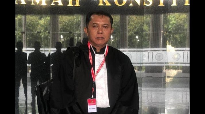 RDP di DPRD Merangin atas mundurnya kades dianggap tak sah. Sebaliknya, praktisi hukum nilai pengunduran diri Kades Sungai Kapas sah secara hukum.