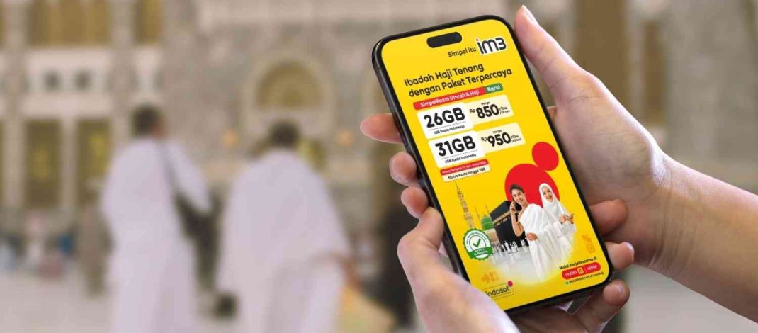 transit antarnegara, jamaah tetap membutuhkan komunikasi yang lancar untuk terhubung dengan keluarga, rombongan, serta mengakses informasi
