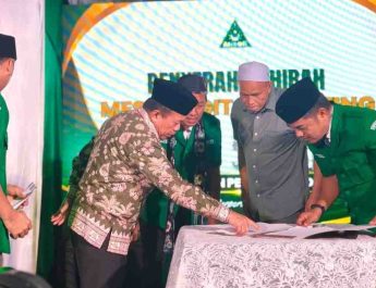 Gubernur Jambi, Dr. H. Al Haris, menghadiri kegiatan Launching BUMA, penandatanganan hibah mesin digital printing, serta peresmian Kantor