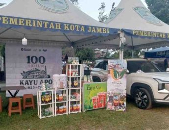 PTPN IV Regional 4 unjuk gigi dalam ajang Festival Rakyat Bazar UMKM yang digelar oleh Kamar Dagang dan Industri (Kadin) Provinsi Jambi bekerja sama Korem