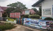 Heboh persoalan dugaan Kepsek SDN 187/ I Teratai diduga Zolim terhadap salah satu Guru sertifikasi dengan cara tidak memberi jam mengajar.