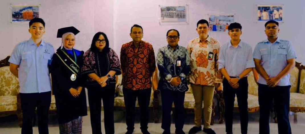 PetroChina International Jabung Ltd mewujudkan komitmen dalam bidang pendidikan melalui beasiswa penuh untuk empat mahasiswa asal Tanjung Jabung Barat