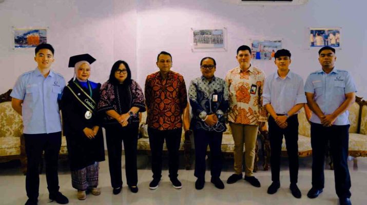 PetroChina International Jabung Ltd mewujudkan komitmen dalam bidang pendidikan melalui beasiswa penuh untuk empat mahasiswa asal Tanjung Jabung Barat