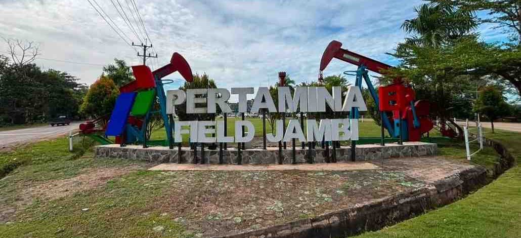 Pertamina EP Jambi mengimbau masyarakat tidak beraktivitas di atas jalur pipa migas usai dugaan illegal tapping di Kenali Asam, Kota Jambi. Warga diminta menjaga keamanan objek vital nasional.