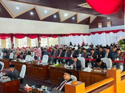 Ketua DPRD Merangin M Rifaldi memimpin rapat paripurna mendengarkan pidato kenegaraan Presiden Prabowo Subianto.