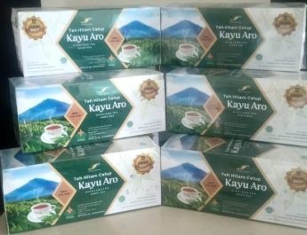 Kemasan Teh Kayu Aro produksi PTPN IV Regional IV yang mencatat kenaikan penjualan sebesar 7,18 persen pada semester pertama 2026.