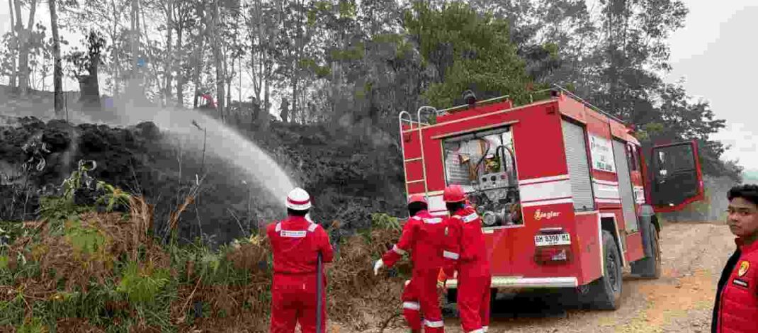 Kondisi karhutla saat ini mendorong berbagai pihak memperkuat kesiapsiagaan, termasuk Pertamina EP Jambi bantu padamkan 5 titik api