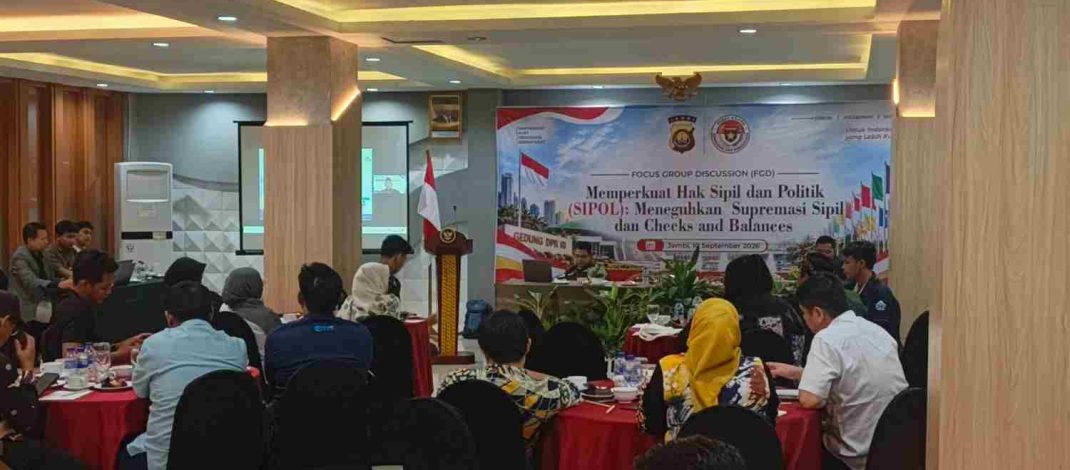 FGD Pusakademia Jambi dan Polda Jambi membahas penguatan hak sipil dan politik, supremasi sipil, serta checks and balances dalam demokrasi.